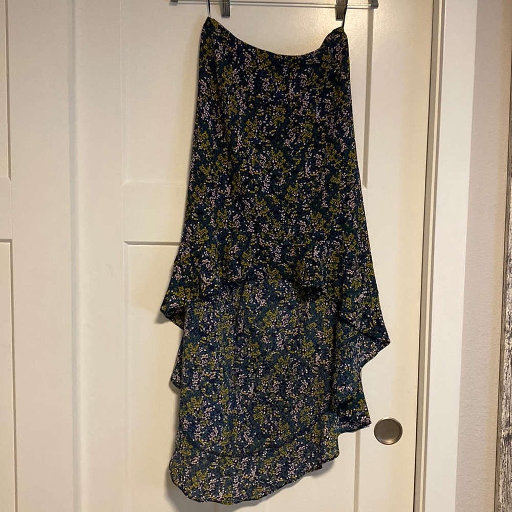 Flowy skirt in small